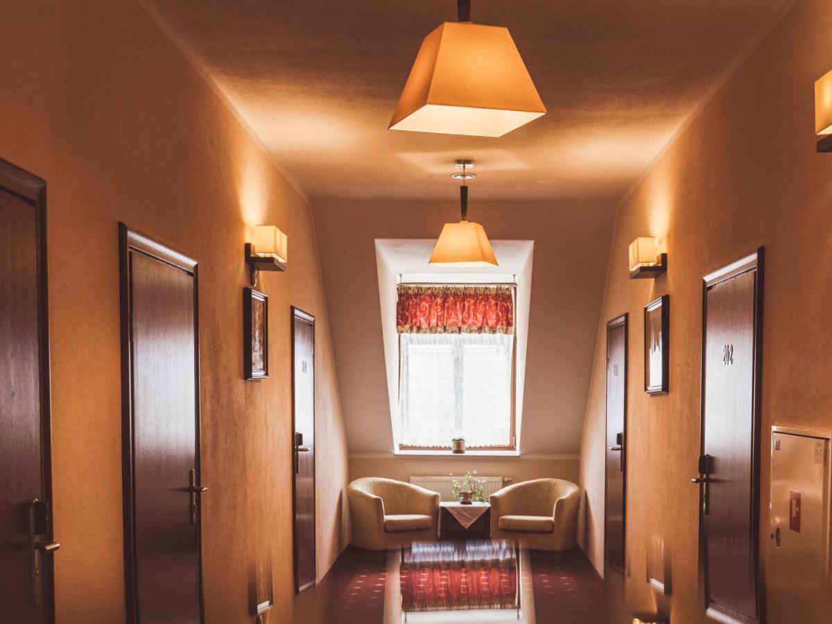Hotel Osjann Біла Підляська Екстер'єр фото