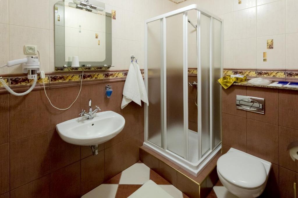 Hotel Osjann Біла Підляська Номер фото